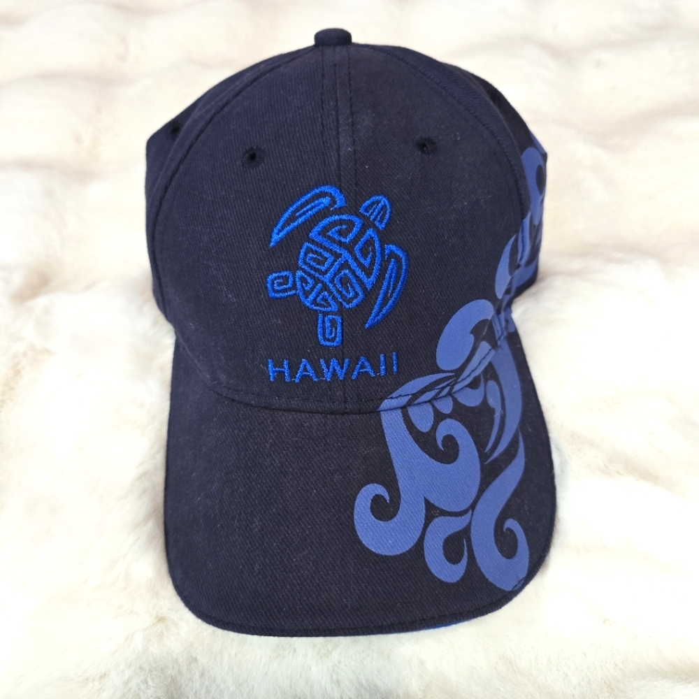 🕊️ Navy Blue Surfware Hawaii Cap with Turtle Design